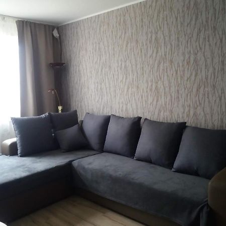 Cosy Home 10 Min From City Center Tallinn Extérieur photo