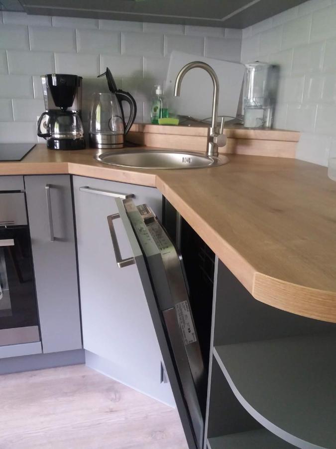 Cosy Home 10 Min From City Center Tallinn Extérieur photo